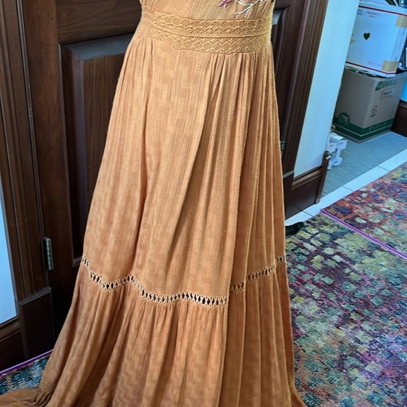 Mauve Anthropologie Maxi dress cinnamon color Embroidered top+amenities size 6 - Picture 14 of 16